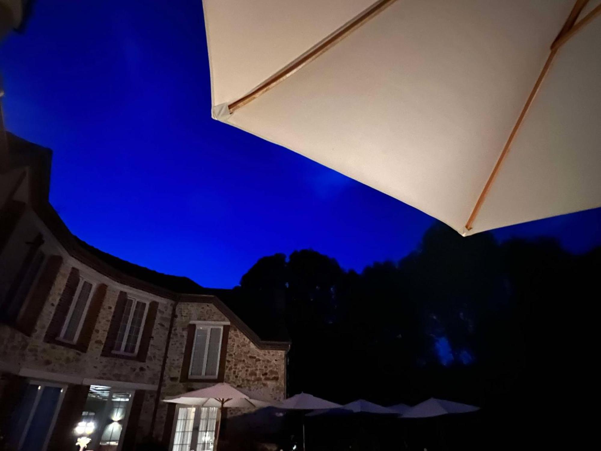 Le Petit Chateau Baye  Exteriér fotografie